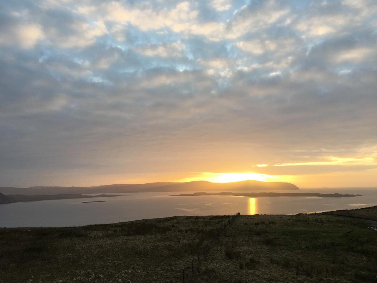 Oran Na Mara, Waternish Villa Hallin Екстериор снимка